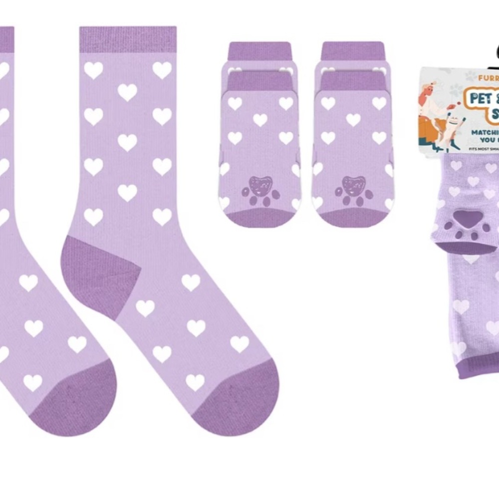💛 NWT Furry Twinz Matching Pet and Owner Purple Heart Socks